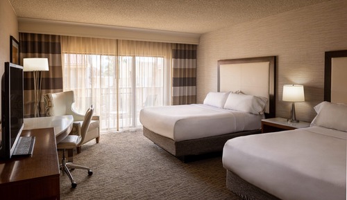 Standard Room, 2 Queen Beds, Balcony