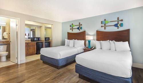 Standard Room, 2 Double Beds, Non Smoking