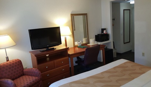 Standard Room, 1 King Bed, Non Smoking