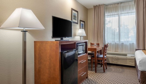 Room, 2 Queen Beds, Accessible, Non Smoking