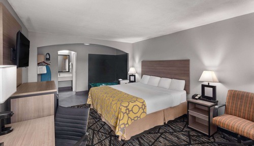 Deluxe Room, 1 King Bed, Non Smoking