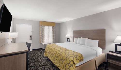 Studio Suite, 1 King Bed, Non Smoking