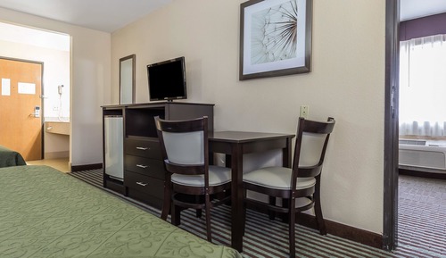 Standard Room, 2 Queen Beds, Non Smoking