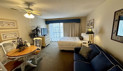Deluxe Studio, 1 Queen Bed with Sofa bed, Balcony, Beachside (Shores Studio Condo)