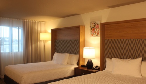 Room, 2 Queen Beds, Non Smoking
