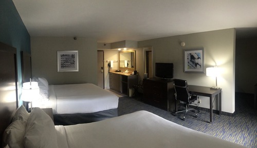 Standard Room, Multiple Beds, Microwave