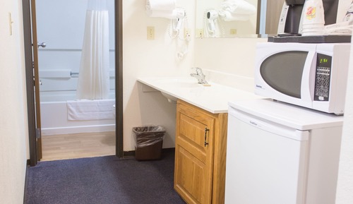 Suite, 2 Queen Beds, Non Smoking