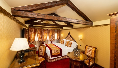 Junior Suite, Canal View
