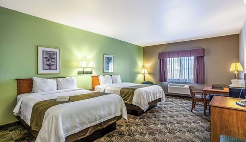 Standard Room, 2 Queen Beds, Non Smoking