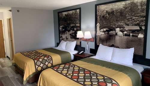 Room, 2 Queen Beds, Non Smoking