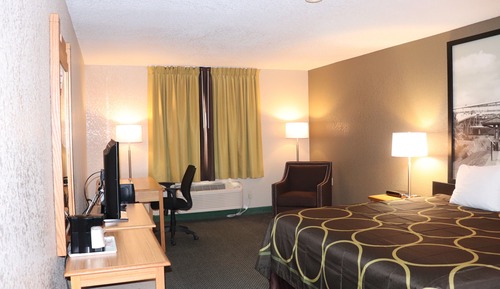 Room, 1 King Bed, Smoking, Refrigerator & Microwave