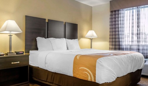 Standard Room, 1 Queen Bed, Non Smoking