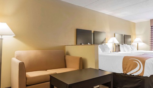 Suite, Multiple Beds, Non Smoking (2 Queen, 2 Person Sofa Bed)