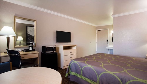 Room, 1 King Bed, Non Smoking