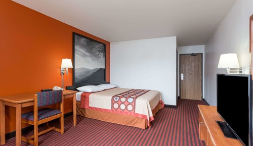 Standard Room, 1 Queen Bed, Smoking