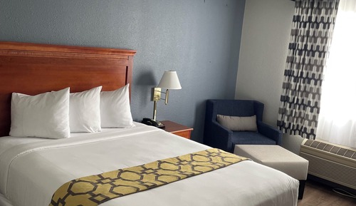 Room, 1 Queen Bed, Accessible, Non Smoking
