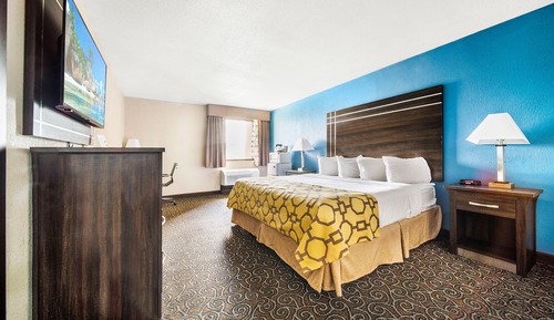 Suite, 1 King Bed, Non Smoking, Jetted Tub