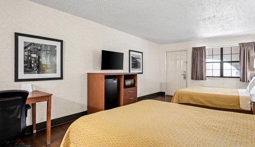 Room, 2 Queen Beds, Non Smoking