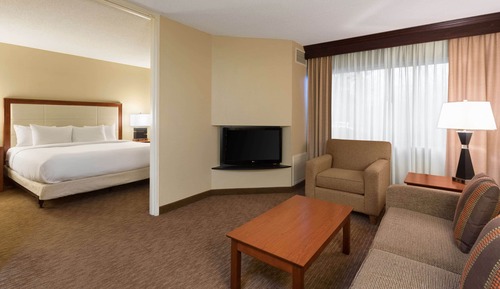 Suite, 1 King Bed, Non Smoking