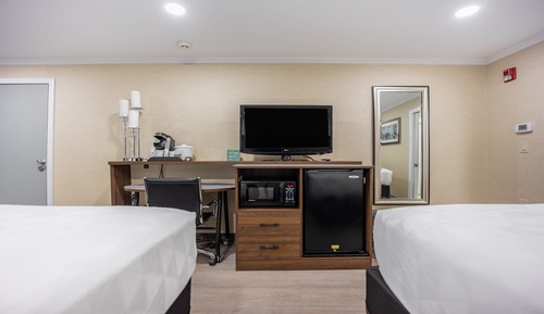 Standard Room, 1 King Bed