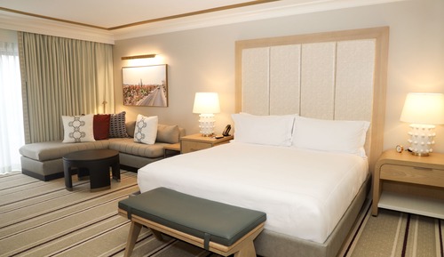 Room, 1 King Bed (Club Firepit)