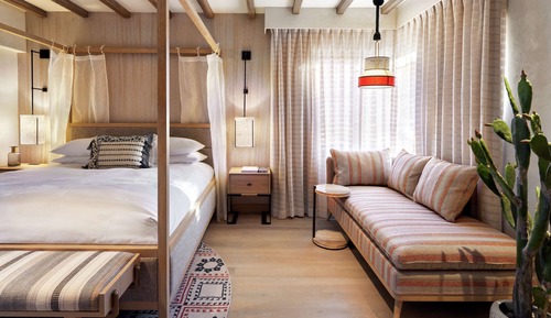 Cottage Suite, 1 King Bed, Accessible (Roll-In Shower)