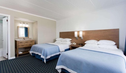 Double Room with Two Double Beds and Street View - Non Smoking