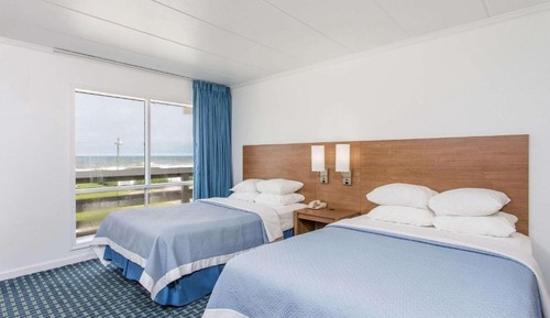 Double Room with Two Double Beds and Ocean View - Non Smoking