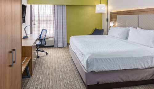 Standard Room, 1 King Bed, Accessible (Communications Accessible)