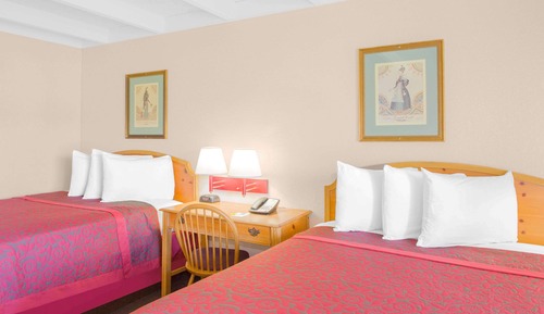 Standard Room, 2 Queen Beds