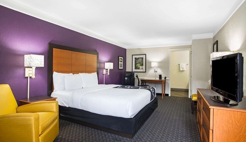 Room, 1 King Bed, Non Smoking