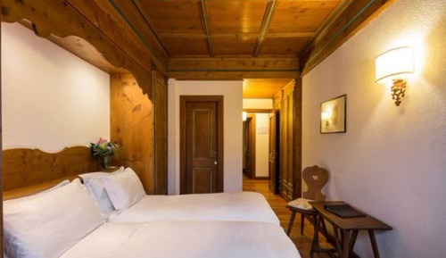 Classic Double or Twin Room, Garden View