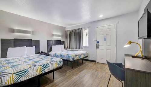 Deluxe Room, 2 Double Beds, Smoking, Refrigerator & Microwave