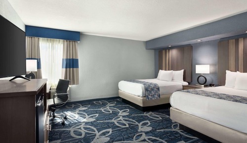 Room, 2 Queen Beds, Non Smoking