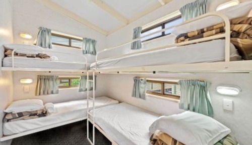 Standard Cabin - Sleeps 6