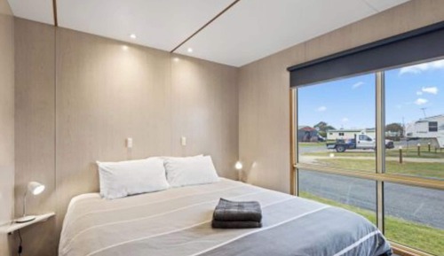 Standard Cabin