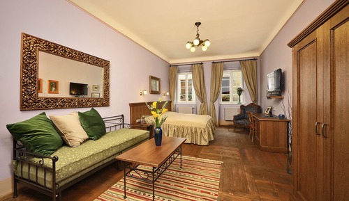 Double Room (with Extra Bed)