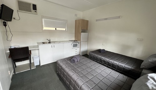 Deluxe Twin, 2 Single Beds, Kitchen