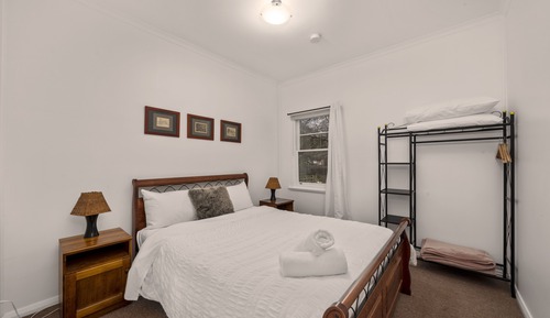 Cottage, 2 Bedrooms (No. 6-A)