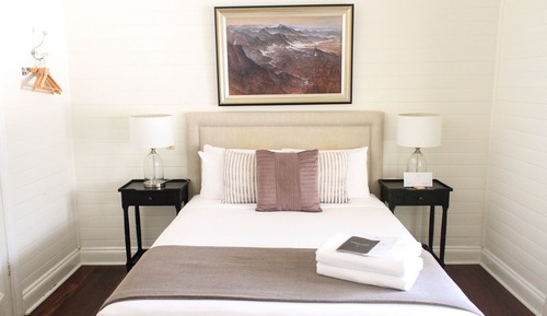 Dr Stewart Suite 