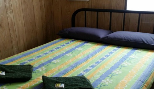 Anna Creek & Stuart Creek - Double room with Private External Bathroom 