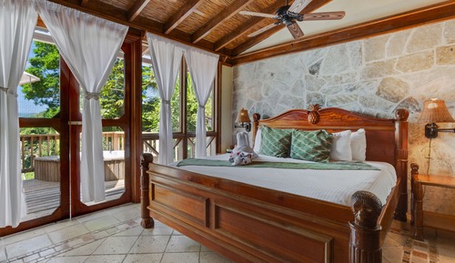 2 Bedroom River View