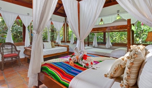 Jungle Bungalow