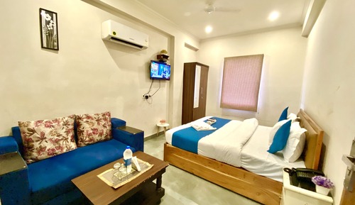 Superior Room, 1 Double Bed, Smoking, Balcony