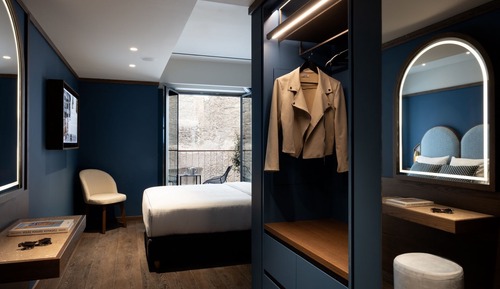 Classic Room