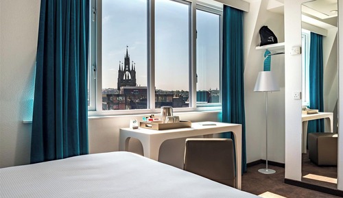 Premier Room, 1 Queen Bed