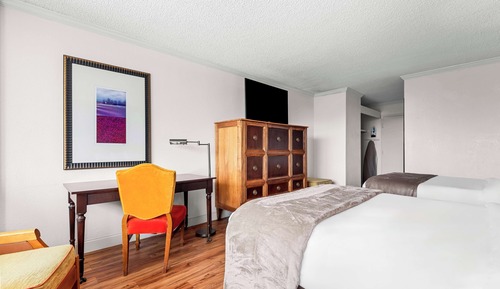 Standard Room, 2 Double Beds, Refrigerator & Microwave, Pool View