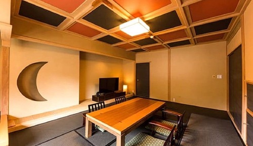 [Japanese modern superior Western room] 38 sqm + terrace 6 sqm, Shigaraki ware open-air bath,Smoking