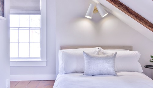 Standard Room, 1 Queen Bed