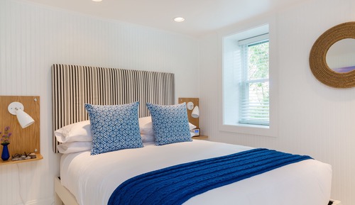 Two Bedroom Queen Cottage